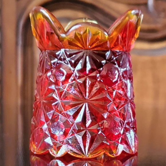 Vntg Amberina "Daisy and Button" Toothpick / Matchstick Holder - Picture 5 of 12